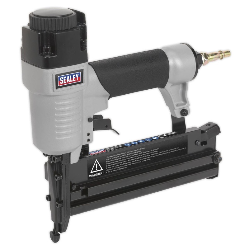 Sealey Air Nail Staple Gun 10-50mm Nails 10-40mm Staples Capacity Nailer Stapler